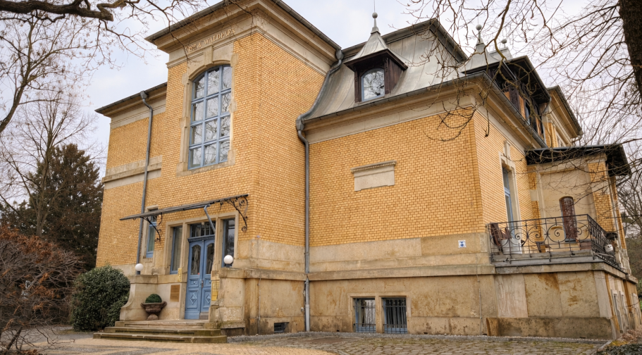 Außenansicht der Villa Waldpark in Dresden-Striesen – Coaching und Beratung bei KBB.solution
